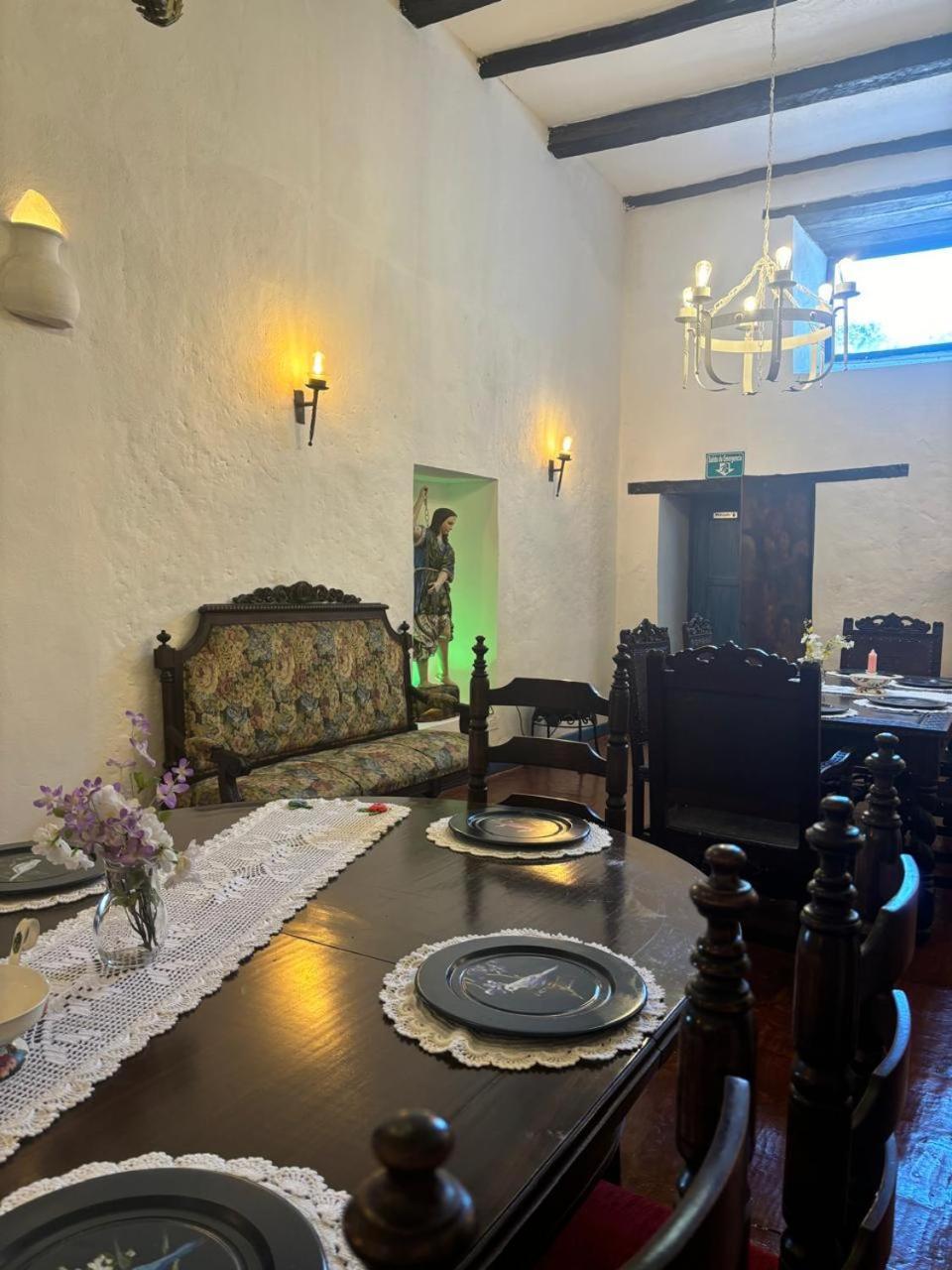 Hotel Boutique Casa De Hacienda Su Merced Puembo Екстериор снимка